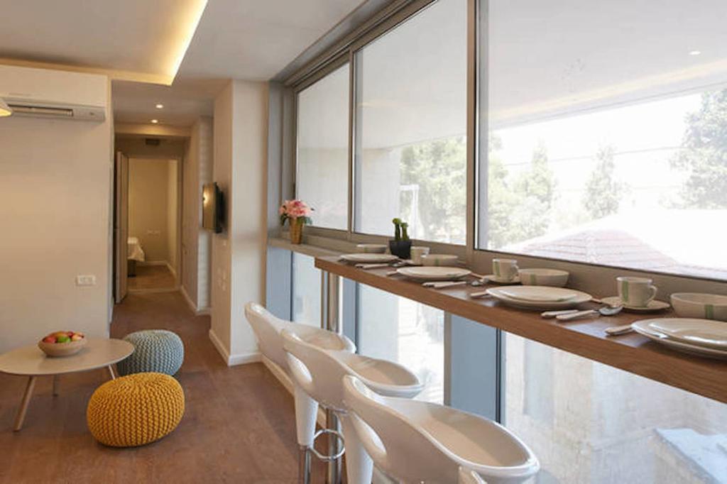 Chic & Quiet Apartments In City Center By Feelhome Jerusalén Habitación foto